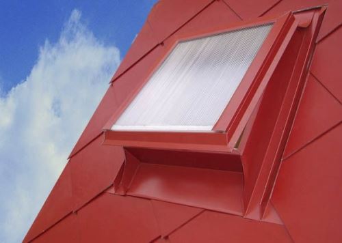 Dachgaube aus Aluminium mit Makrolon, 600 x 600, rot